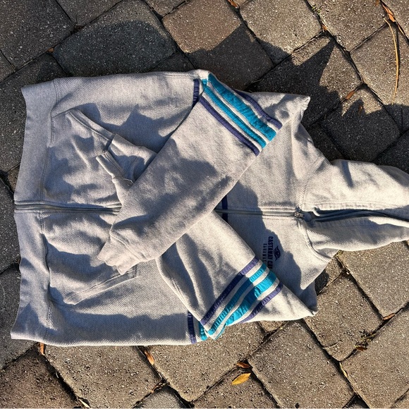 DCL Castaway Cay Hoodie Unisex - Picture 6 of 9